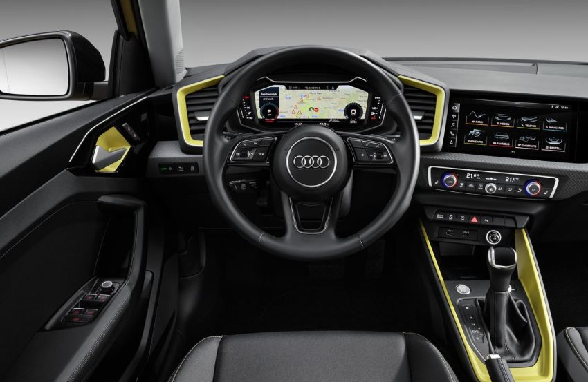 Audi A1 2021 interni 