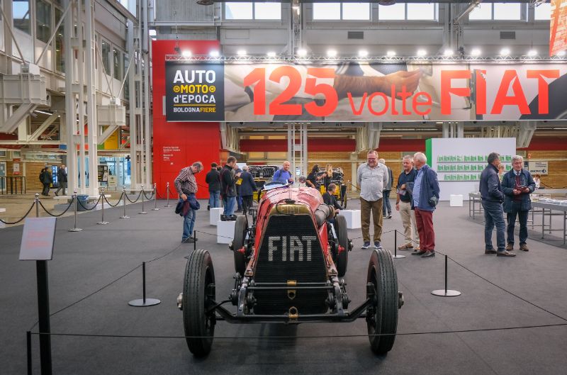 Auto e MOto d'epoca Bologna