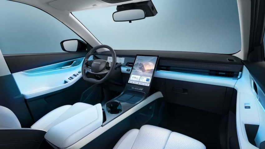 Jaecoo 5 interni full hybrid exclusive da 31.900 euro